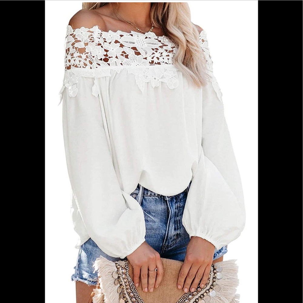 🆕Lantern Lace Crochet Off Shoulder Blouse - Picture 1 of 3